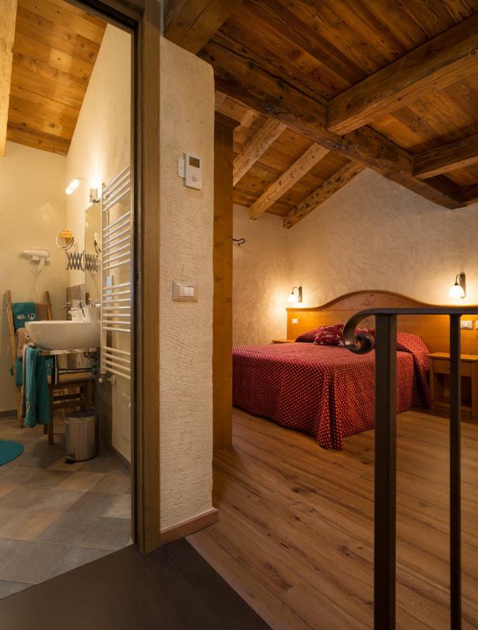 Appartements Moraine Enchantee Aosta Buitenkant foto